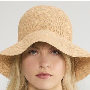 Aritzia Sunbeam Raffia Short-brim Hat